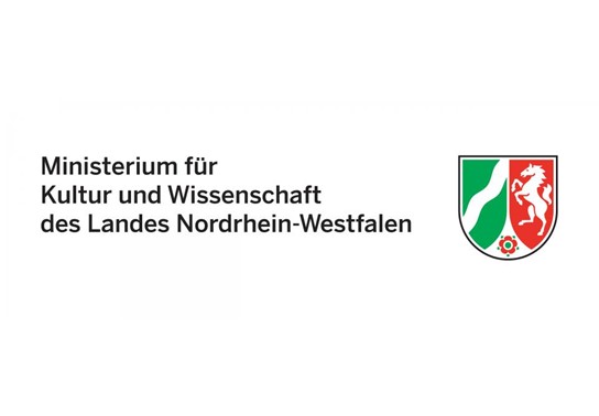 Logo des Landes NRW und Name des Kulturministeriums
