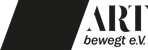 Logo, schwarzes Parallelogramm, rechts daneben schwarz auf weß ARTbewegt e.V.