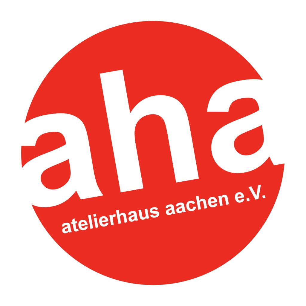 Logo des Atelierhaus Aachen, roter Kreis darauf in weiß aha atelierhaus aachen e.v.